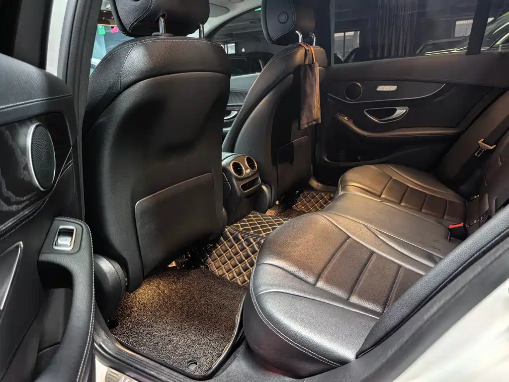 Mercedes-Benz C-Class 2020 — фото 8