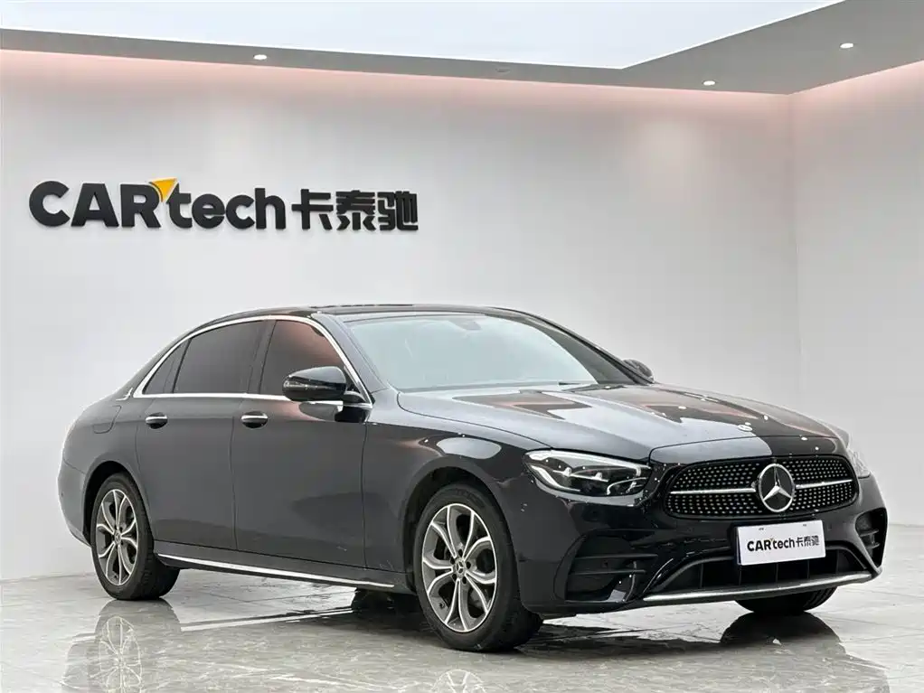 Mercedes-Benz E-Class 2023