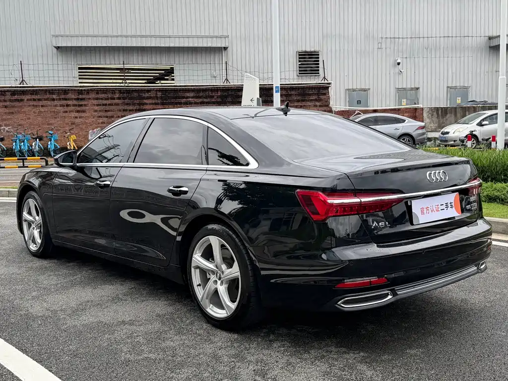 Audi A6L 2022 — фото 13