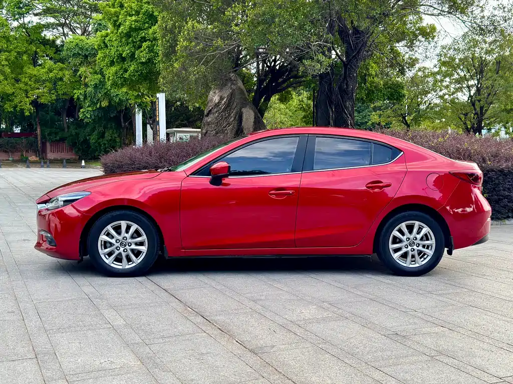 Mazda 3 Axela 2017