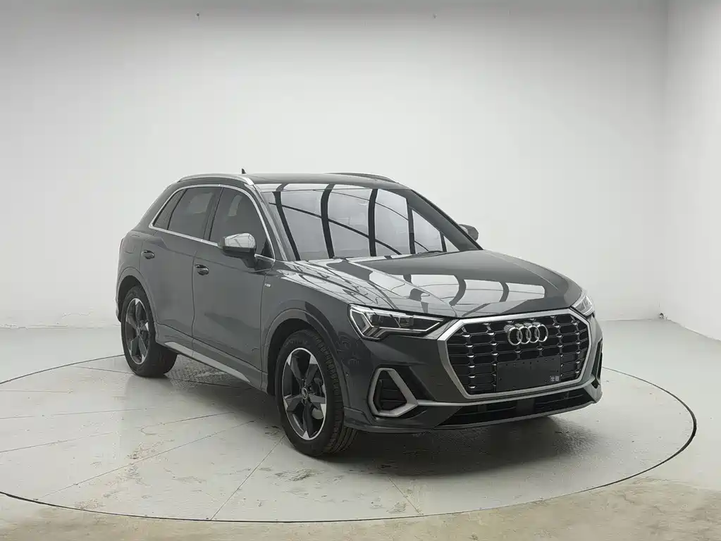 Audi Q3 2023