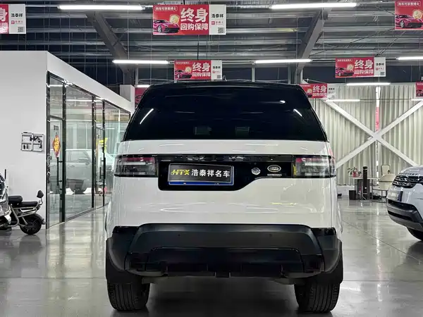 Land Rover Discovery 2018