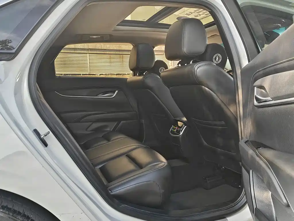 Cadillac XTS 2020 — фото 15