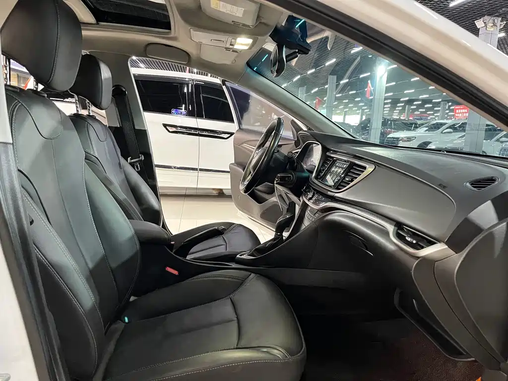 Buick Excelle 2020 — фото 10