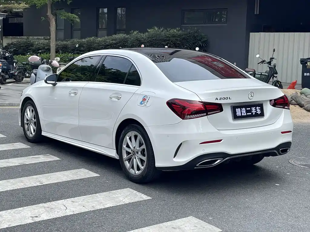 Mercedes-Benz A-Class 2022 — фото 5