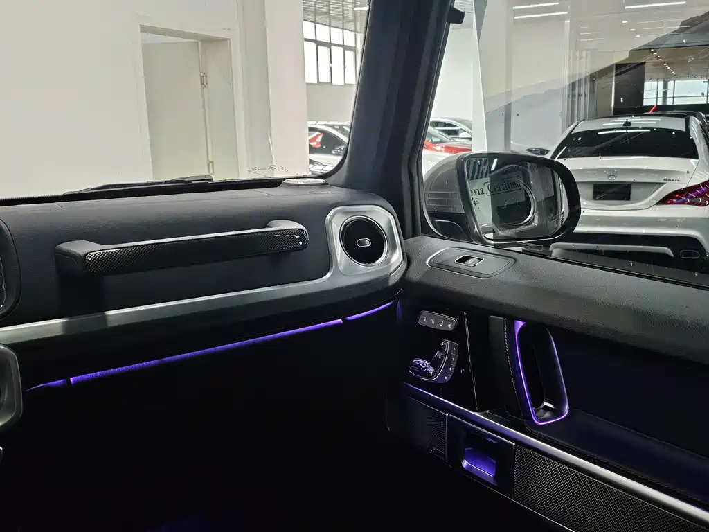 Mercedes-Benz G-Class 2018 — фото 9