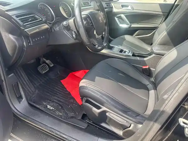 Peugeot 408 2018