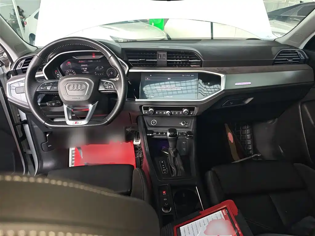 Audi Q3 Sportback 2022 — фото 6