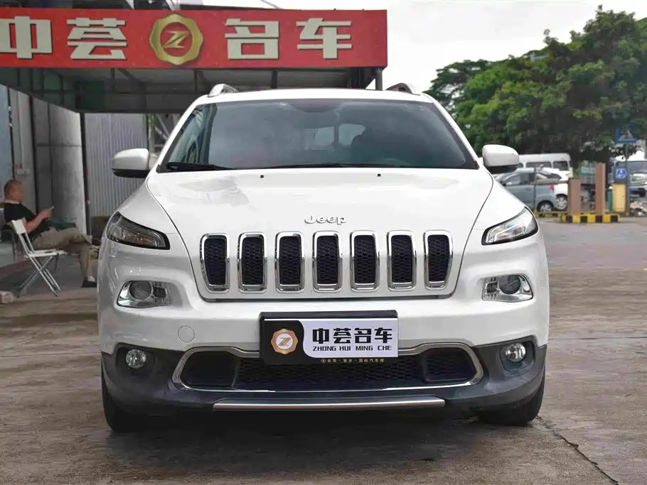 Jeep Cherokee 2018 — фото 2