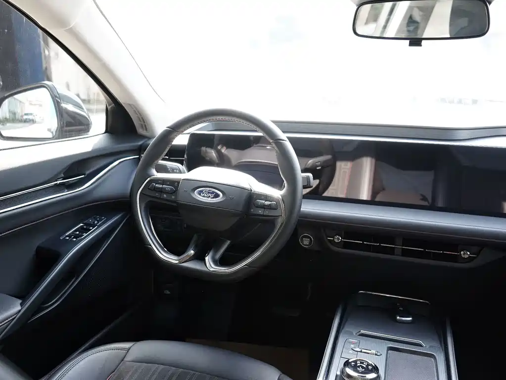 Ford Mondeo 2024 — фото 15