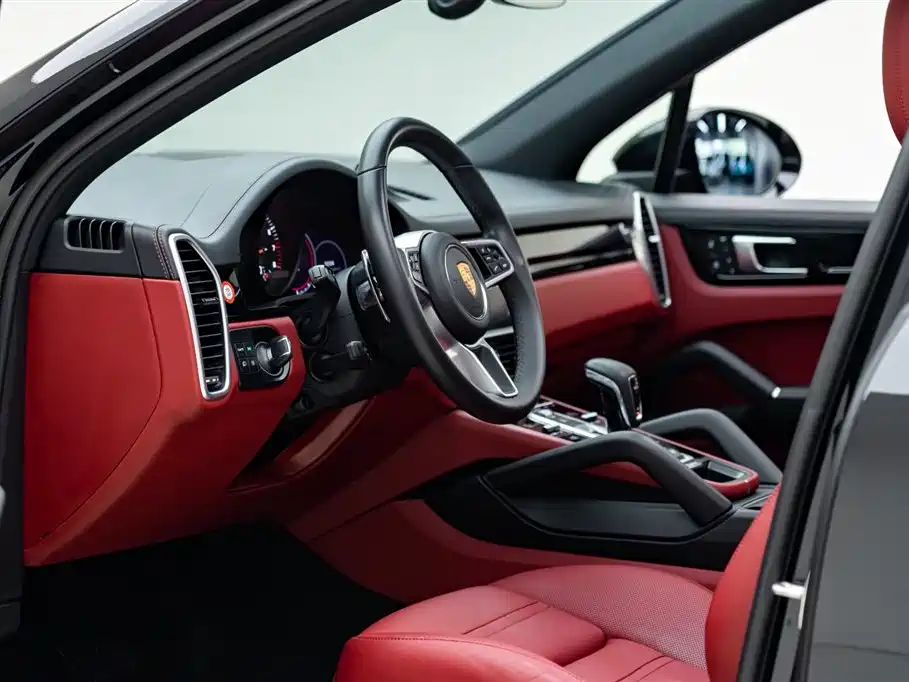 Porsche Cayenne 2022 — фото 10