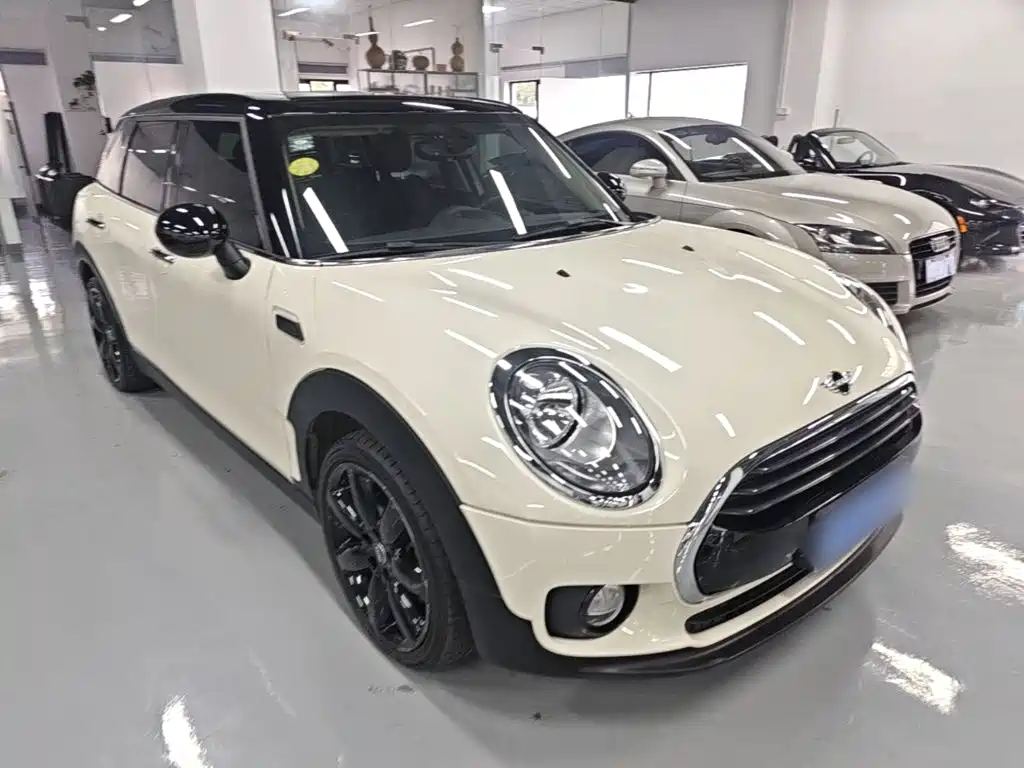 MINI Clubman 2019 — фото 4