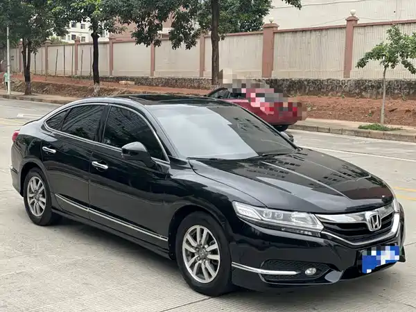 Honda Spirior 2016