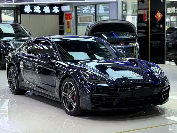 Porsche Panamera 2019