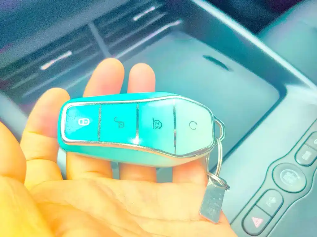 BYD Seal 06 2025 — фото 12