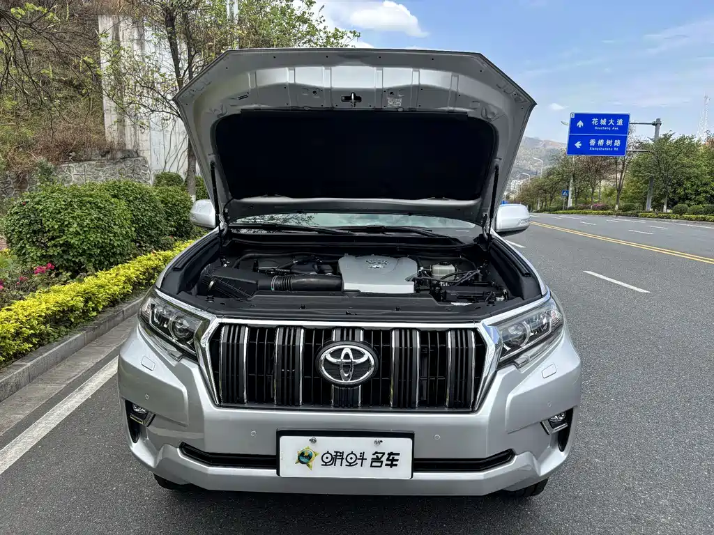 Toyota Prado 2018 — фото 15