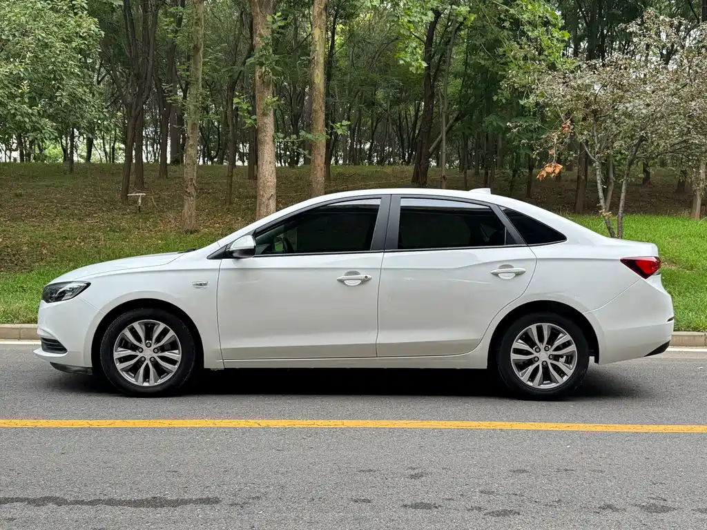 Buick Excelle 2019
