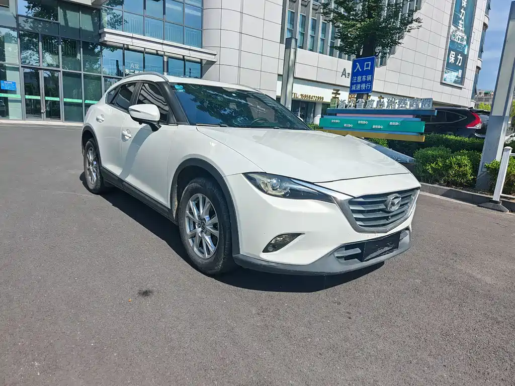 Mazda CX-4 2016 — фото 3