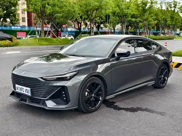 Changan UNI-V 2022