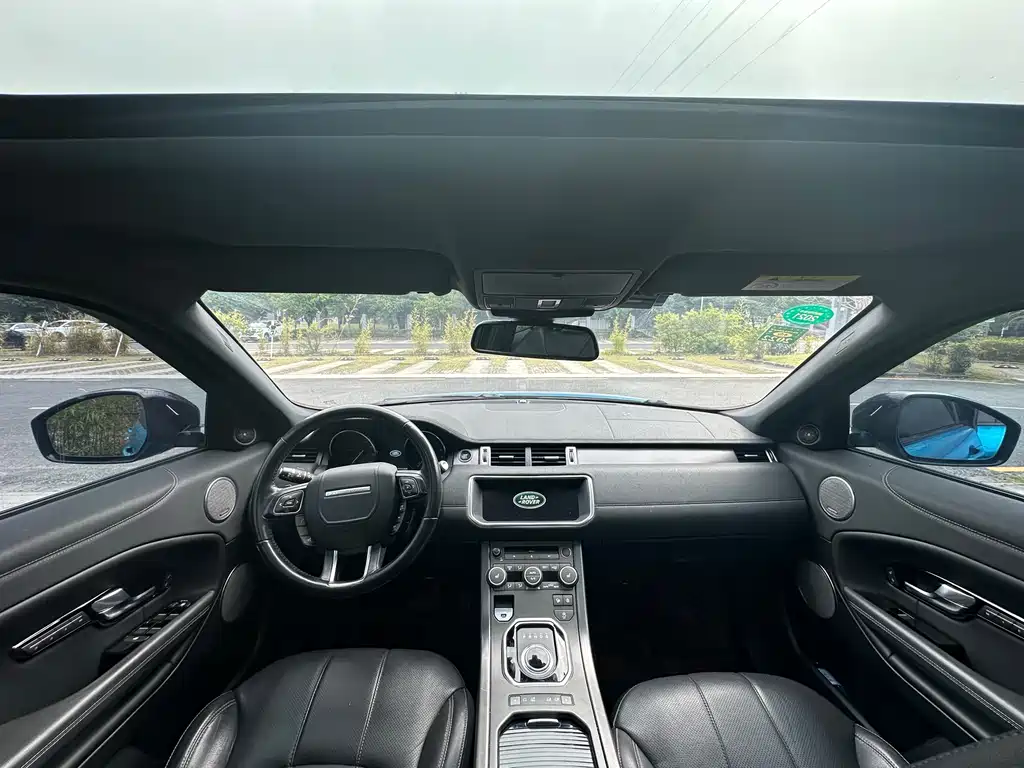 Land Rover Evoque 2018 — фото 13