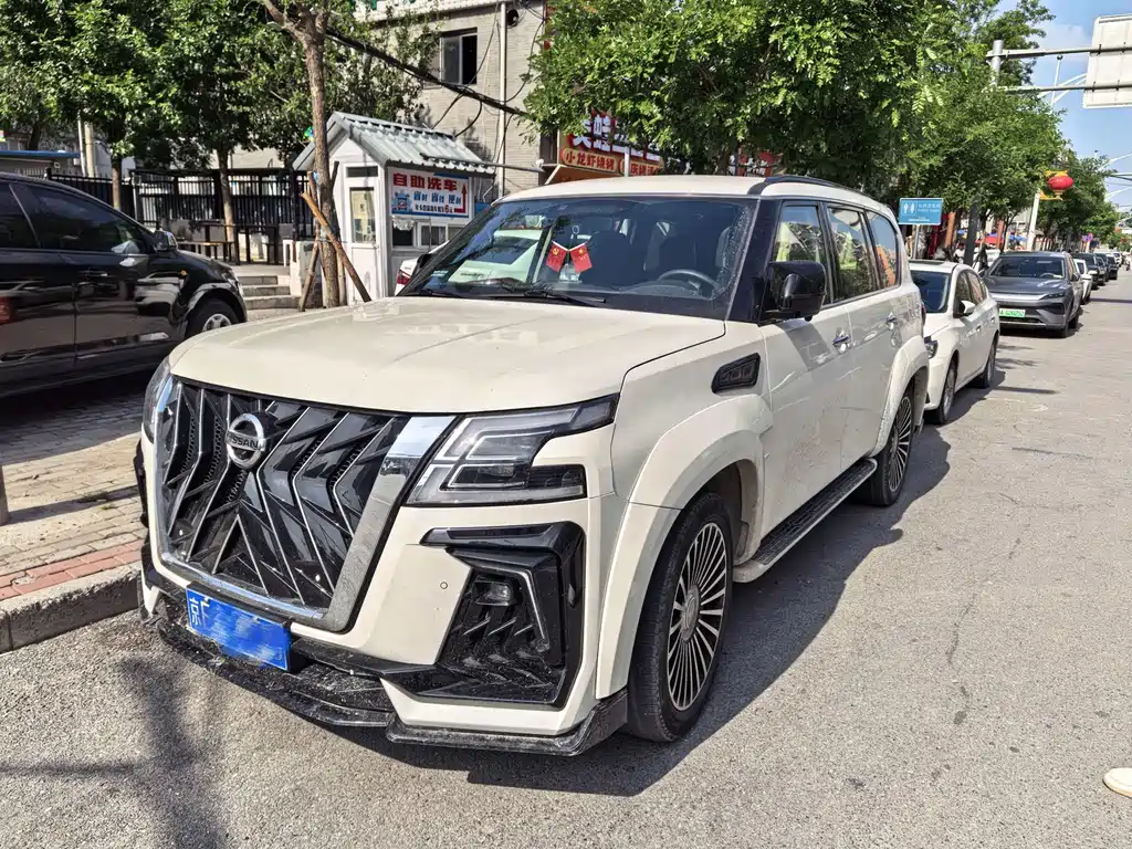 Nissan Patrol 2018 — фото 1