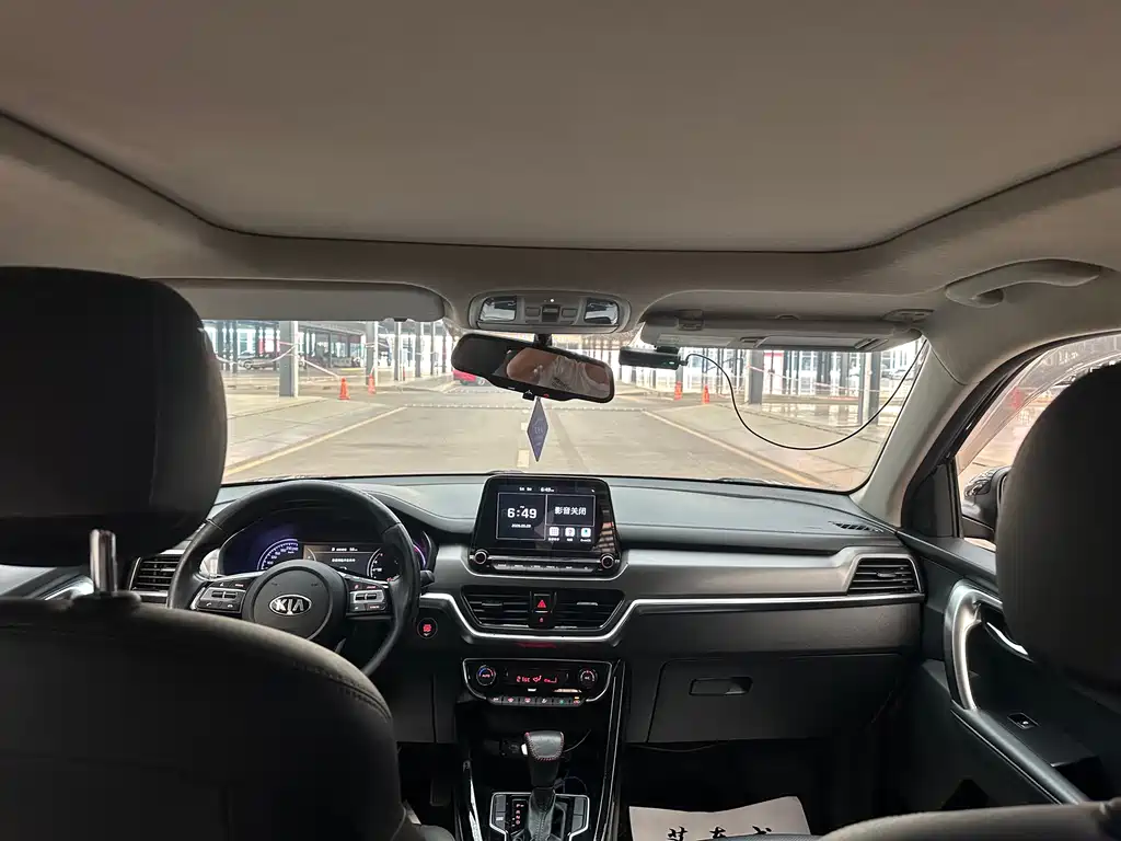 Kia Sportage 2019 — фото 10