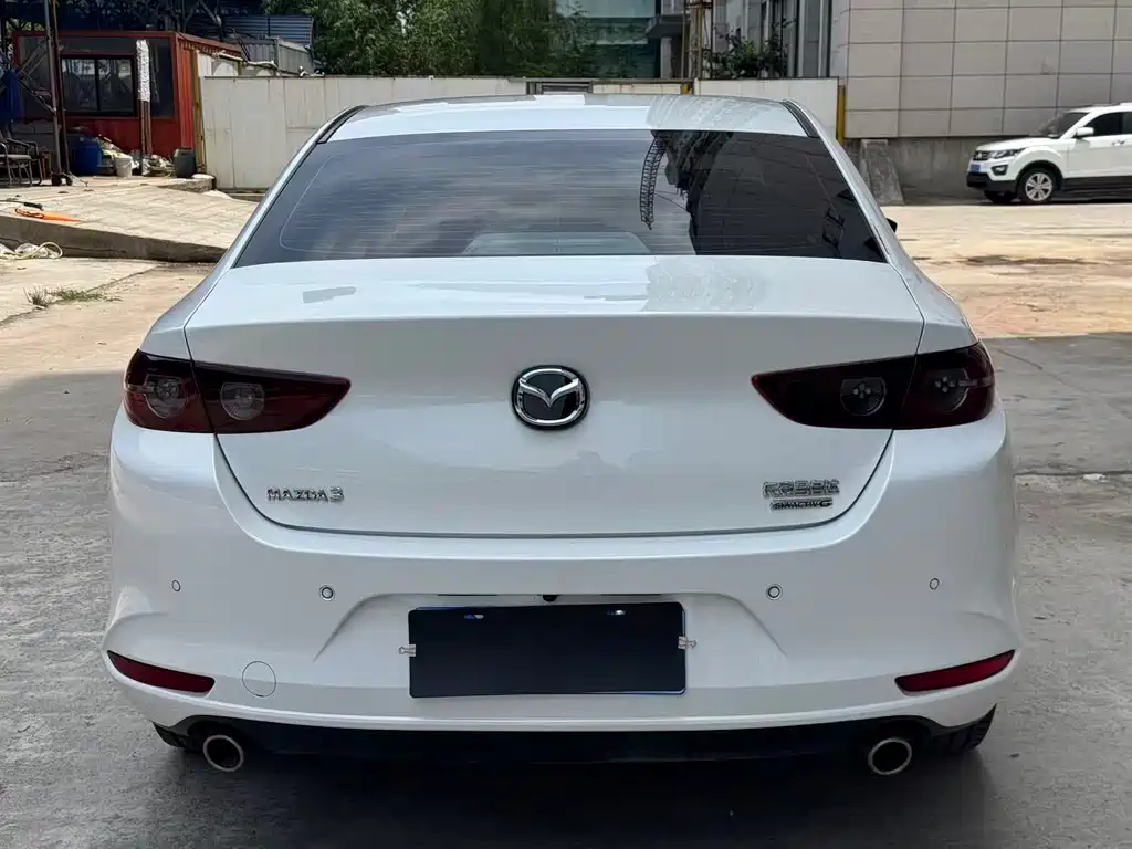 Mazda 3 Axela 2021
