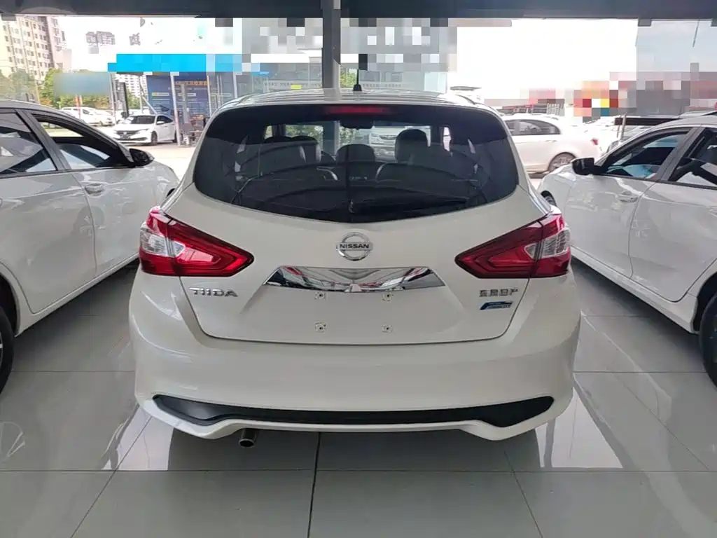 Nissan Tiida 2020