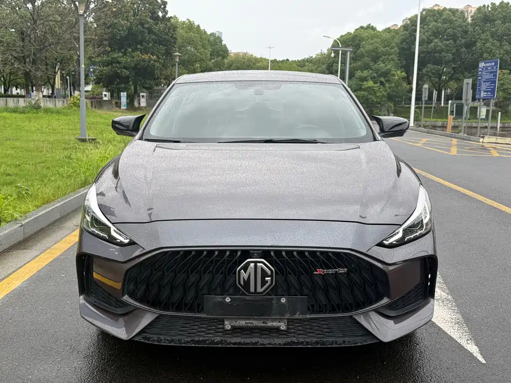 MG MG5 2021