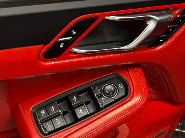 Porsche Macan 2016