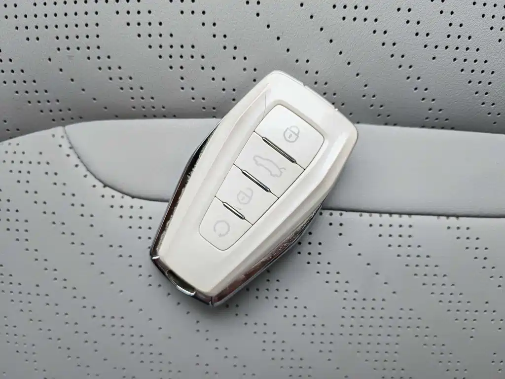 Geely Xingrui 2022 — фото 16