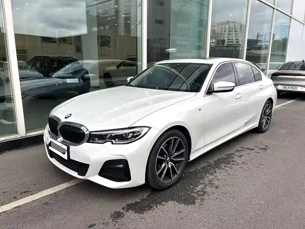 BMW 3 Series 2021