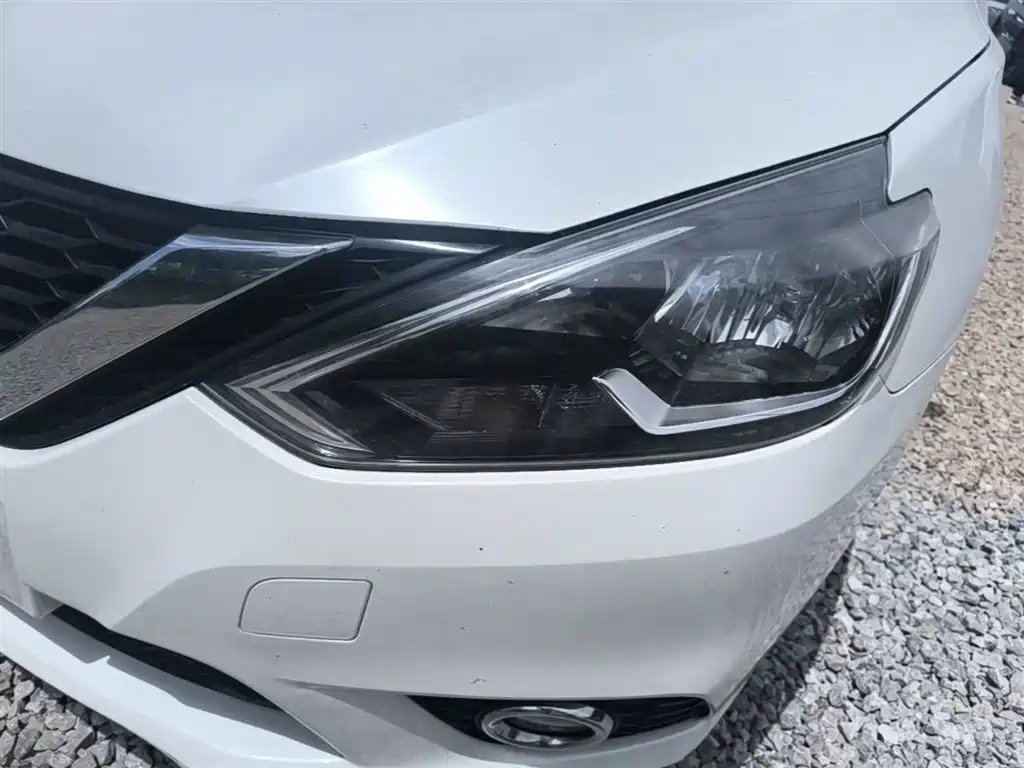 Nissan Sylphy 2018 — фото 24