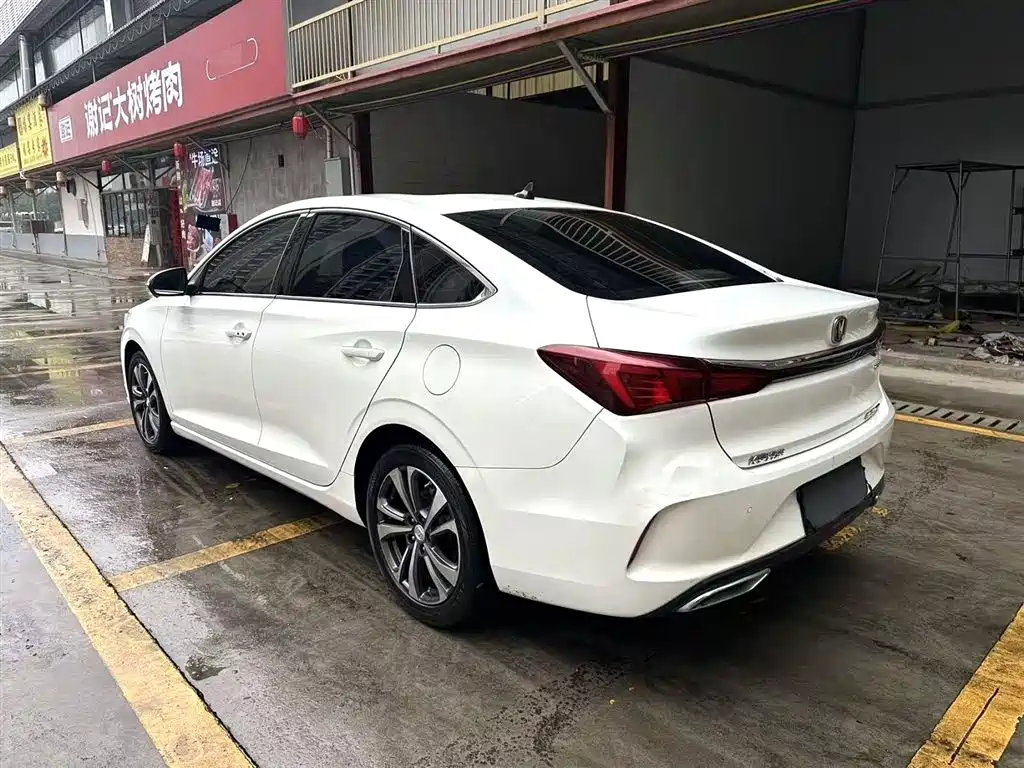 Changan Eado 2020 — фото 7