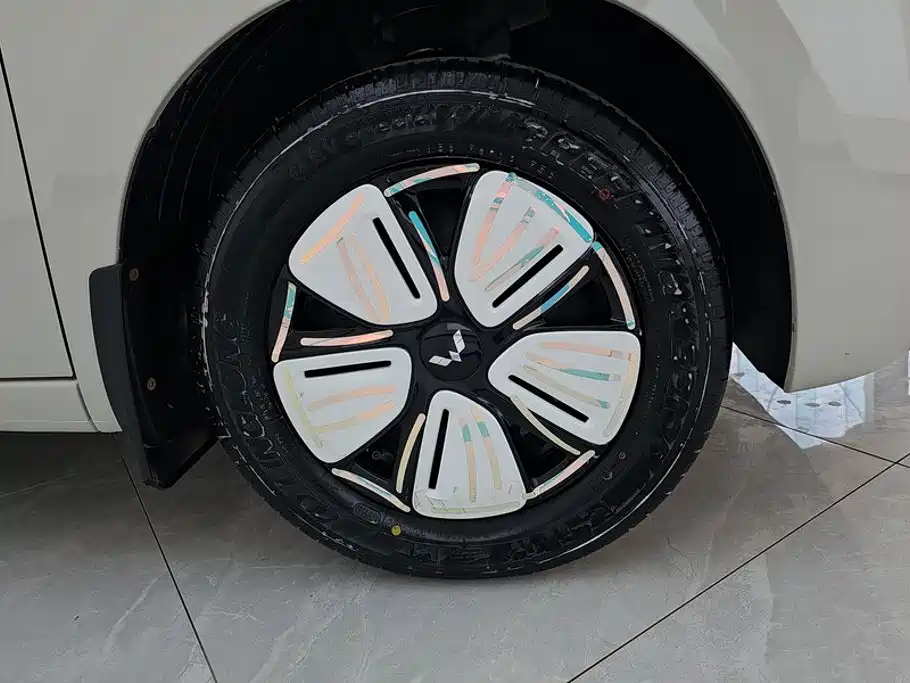 Wuling Hongguang MINIEV 2025
