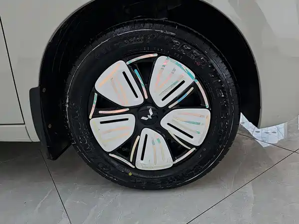 Wuling Hongguang MINIEV 2025