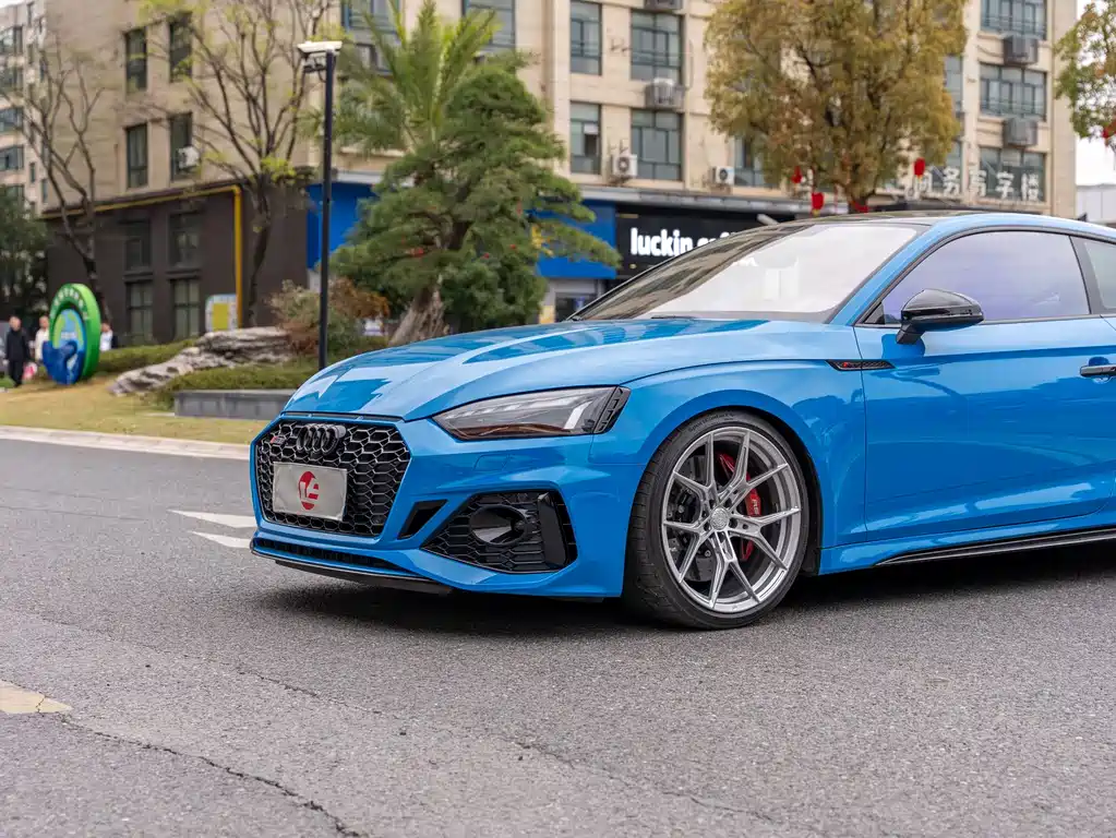 Audi RS 5 2021 — фото 11