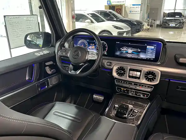 Mercedes-Benz G-Class 2022