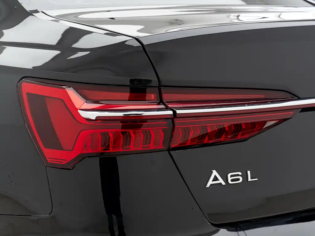 Audi A6L 2025 — фото 21