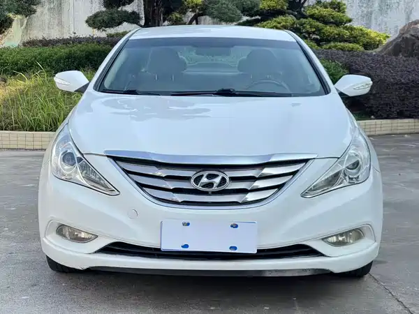 Hyundai Sonata 2013