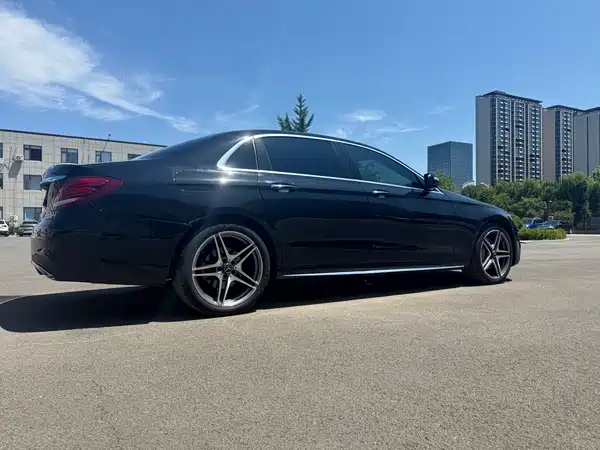 Mercedes-Benz E-Class 2018