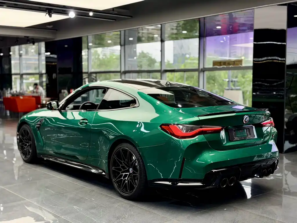 BMW M4 2023 — фото 5