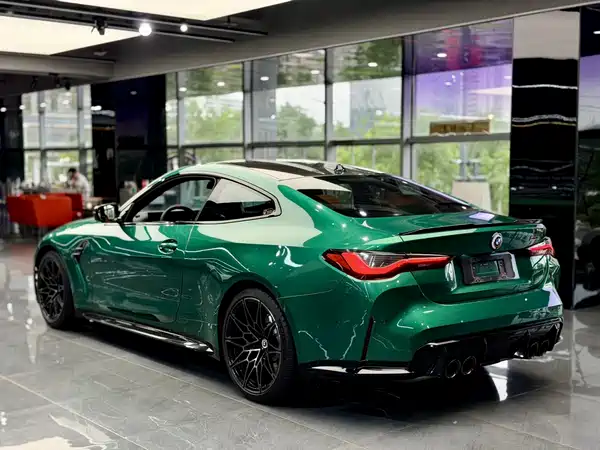 BMW M4 2023