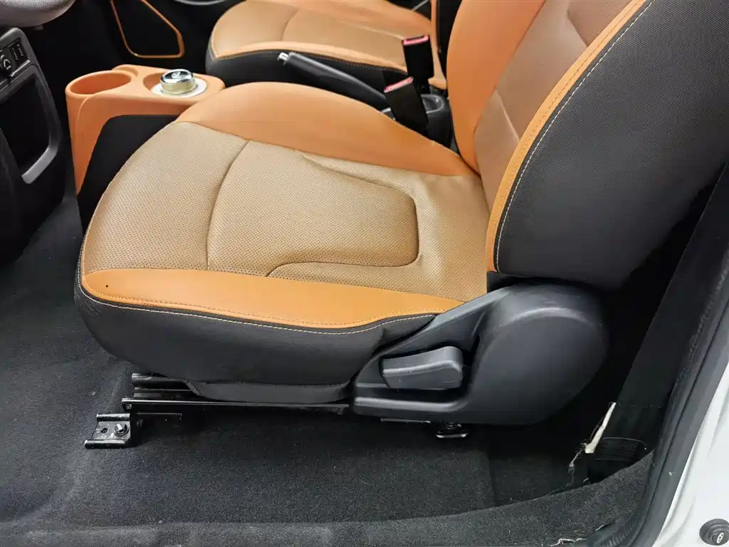 Chery QQ Little Ant 2018 — фото 20