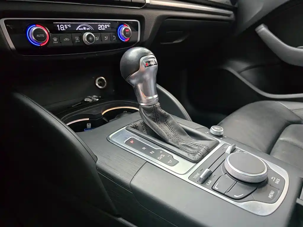 Audi A3 2014 — фото 14