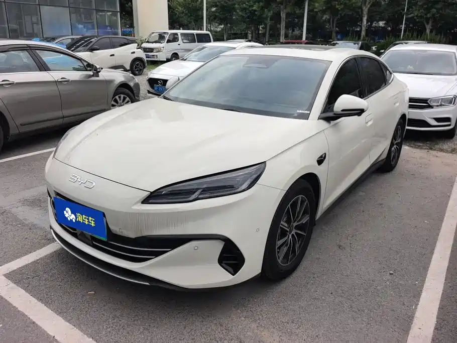 BYD Seal 06 2025