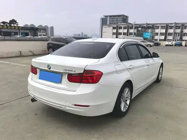 BMW 3 Series 2015