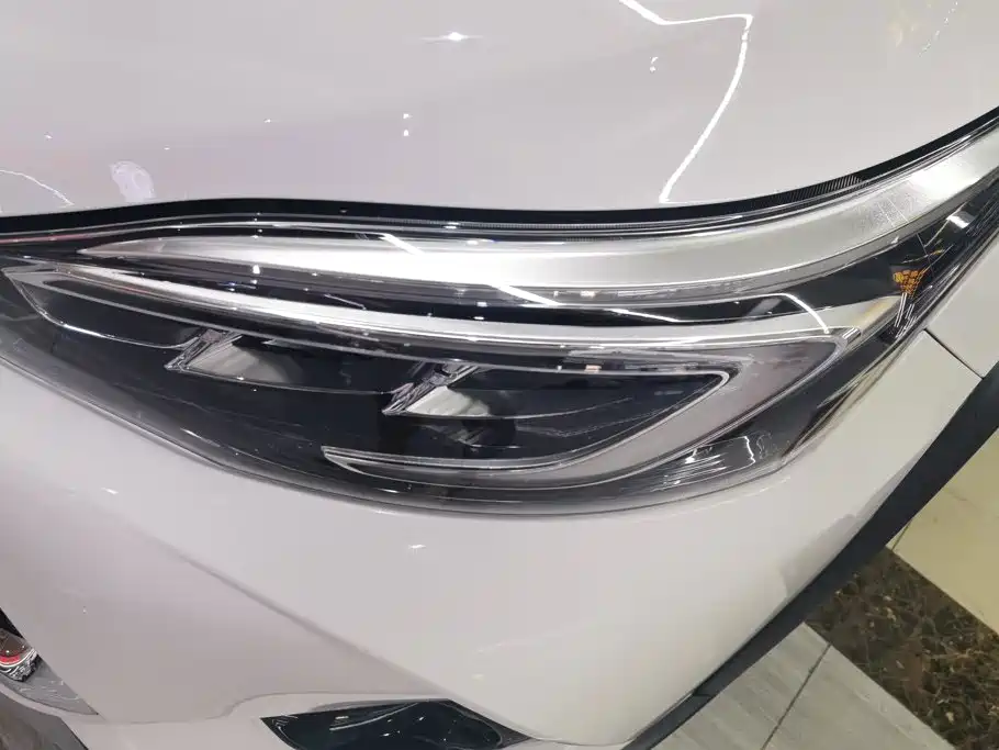 Toyota Yaris L 2020