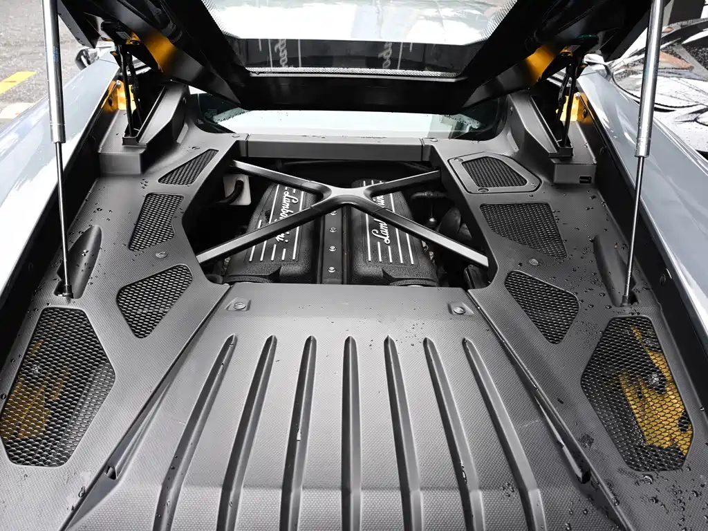 Lamborghini Huracán 2016 — фото 6