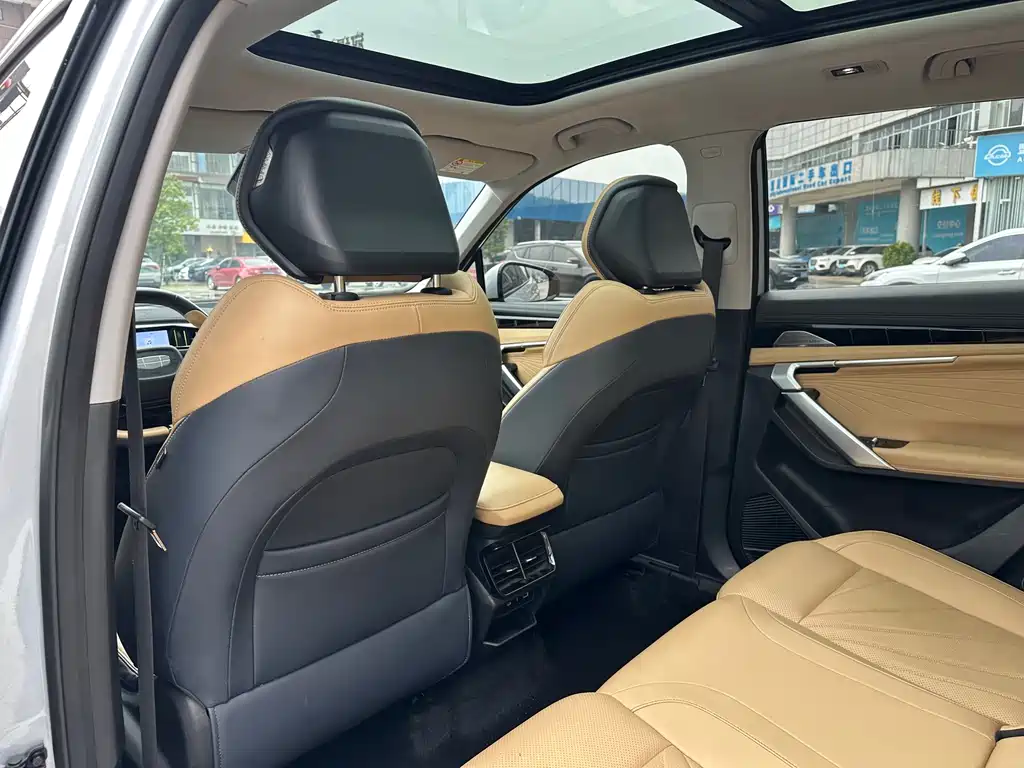 Geely Boyue L 2022 — фото 15